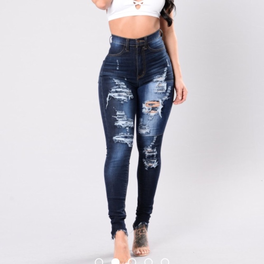 GUC high waisted Fashion Nova jeans size 9